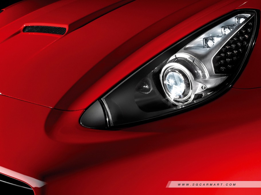 https://i.i-sgcm.com/new_cars/cars/11194/11194_g9