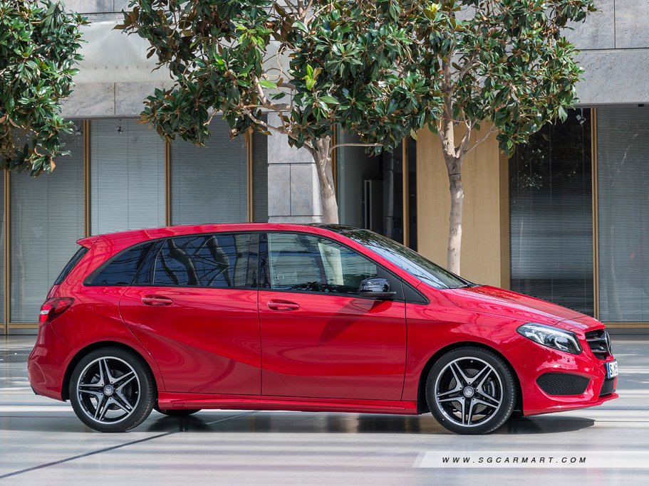https://i.i-sgcm.com/new_cars/cars/11195/11195_g18