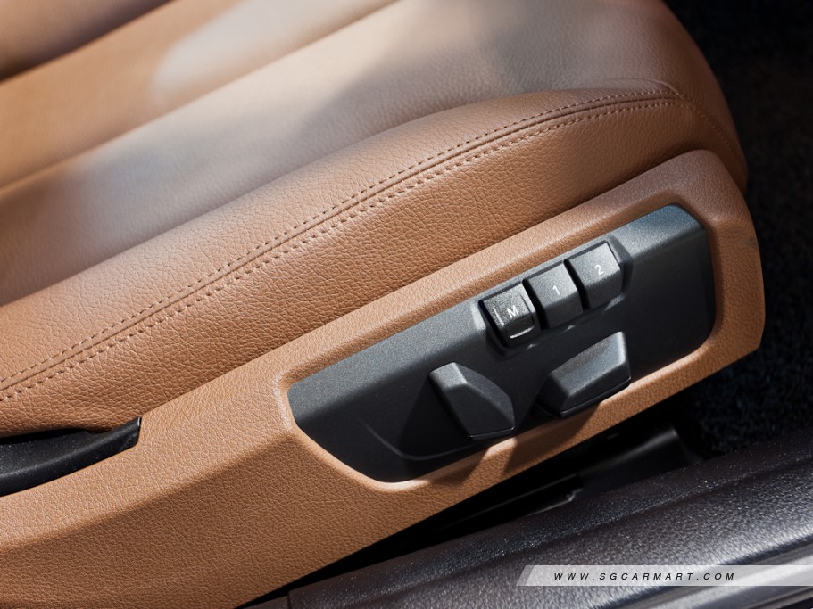 https://i.i-sgcm.com/new_cars/cars/11196/11196_g14