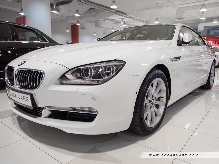 https://i.i-sgcm.com/new_cars/cars/11196/11196_g1