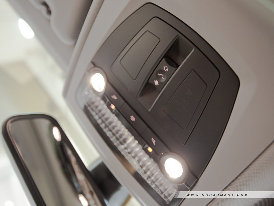 https://i.i-sgcm.com/new_cars/cars/11196/11196_g28