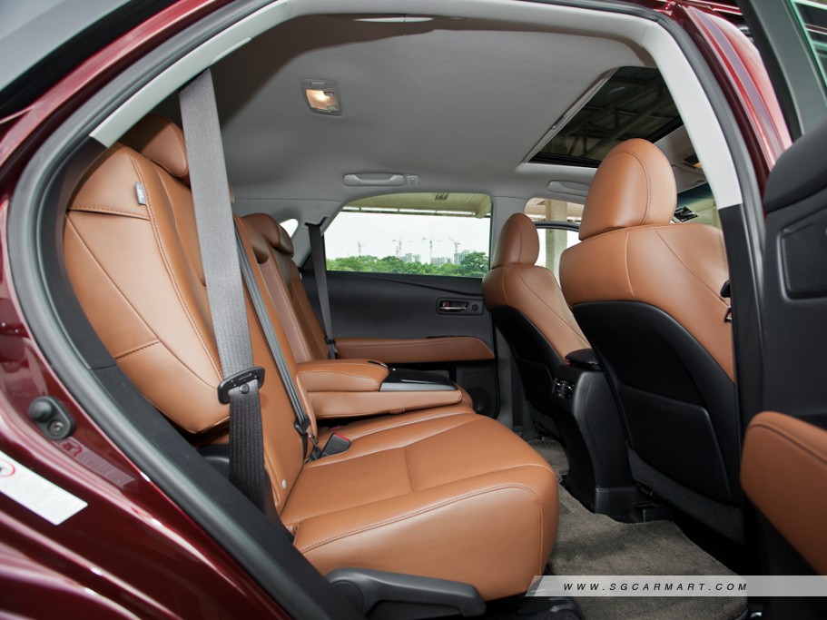 https://i.i-sgcm.com/new_cars/cars/11197/11197_g11