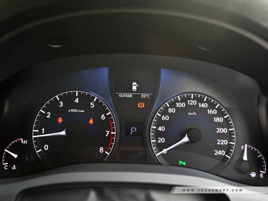 https://i.i-sgcm.com/new_cars/cars/11197/11197_g18