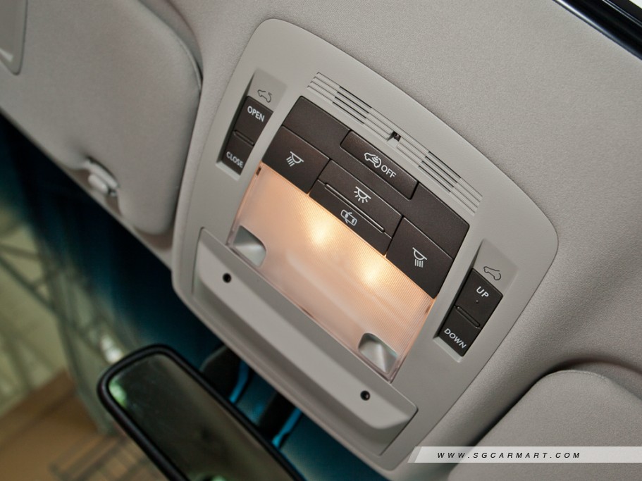 https://i.i-sgcm.com/new_cars/cars/11197/11197_g21