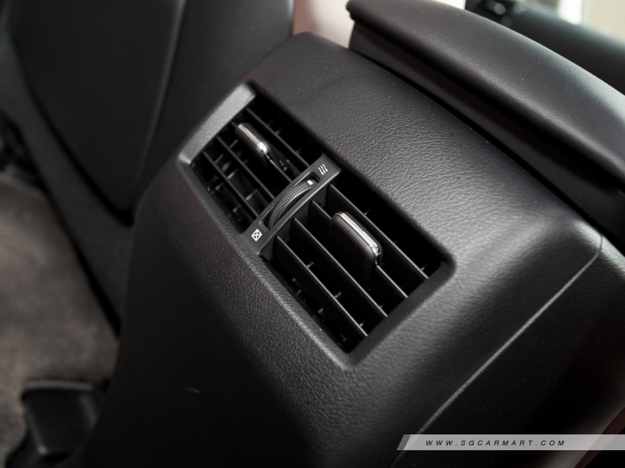 https://i.i-sgcm.com/new_cars/cars/11197/11197_g26