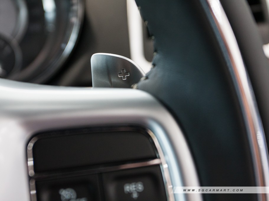 https://i.i-sgcm.com/new_cars/cars/11201/11201_g22