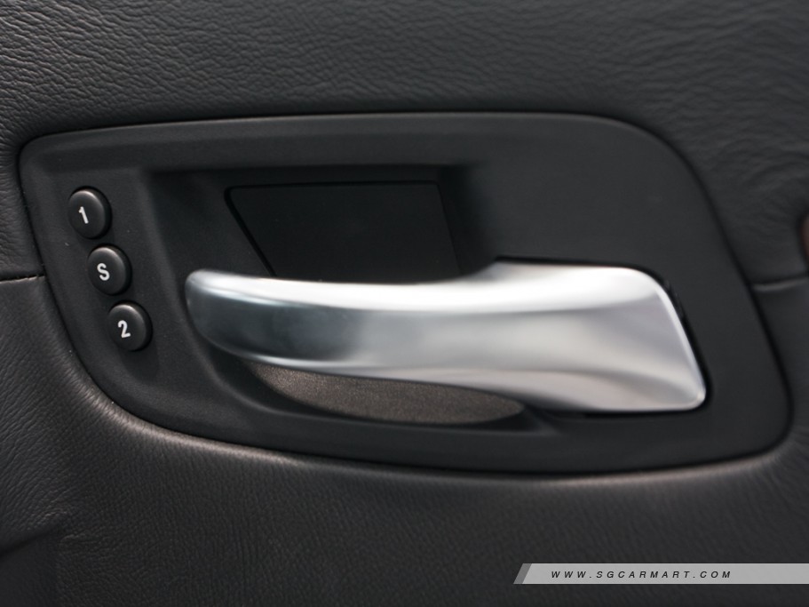 https://i.i-sgcm.com/new_cars/cars/11201/11201_g30