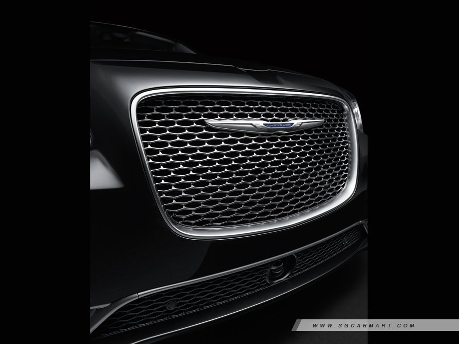 https://i.i-sgcm.com/new_cars/cars/11201/11201_g38
