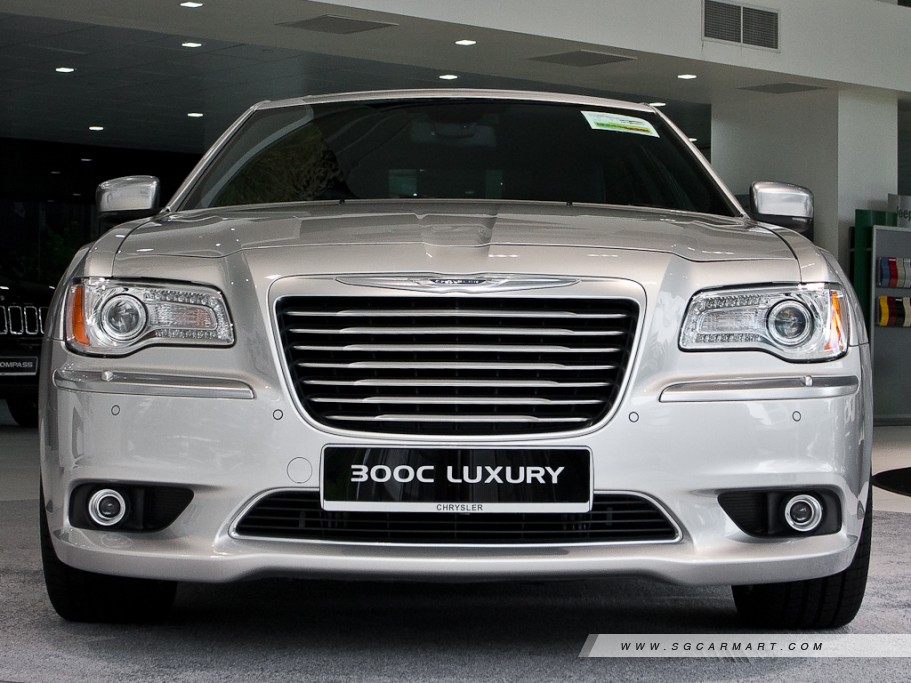 https://i.i-sgcm.com/new_cars/cars/11201/11201_g4