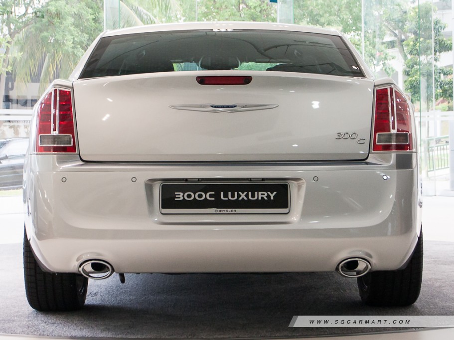 https://i.i-sgcm.com/new_cars/cars/11201/11201_g7