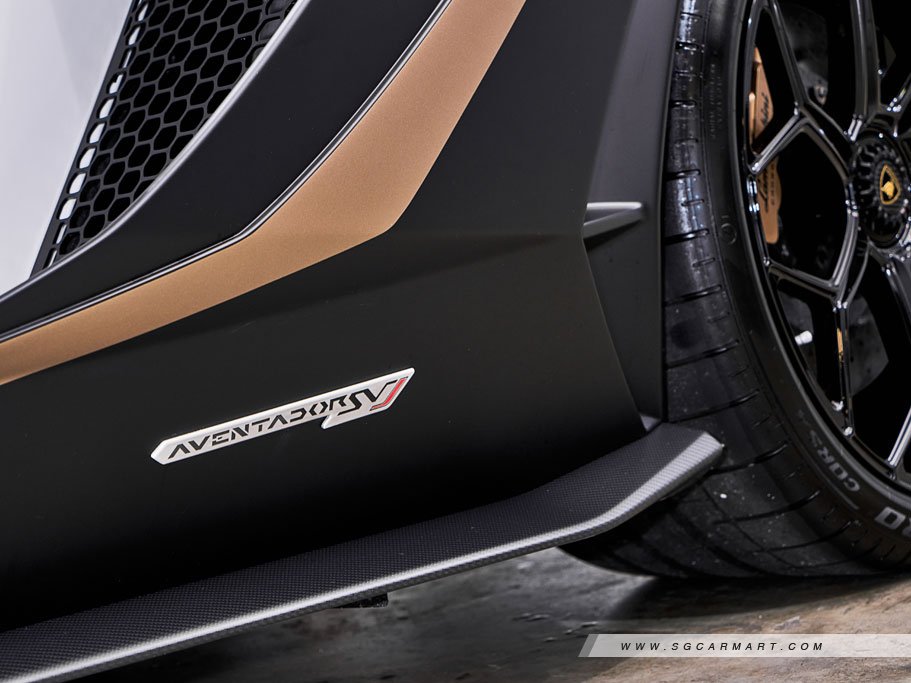 https://i.i-sgcm.com/new_cars/cars/11205/11205_g24