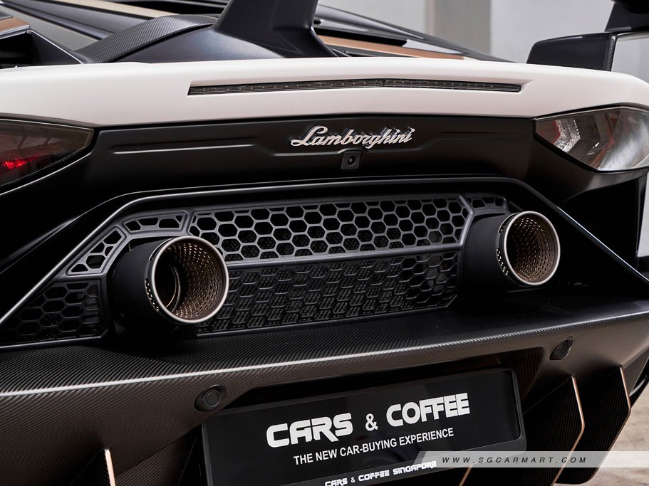 https://i.i-sgcm.com/new_cars/cars/11205/11205_g30