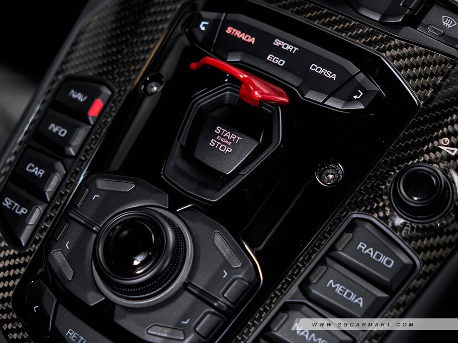 https://i.i-sgcm.com/new_cars/cars/11205/11205_g45