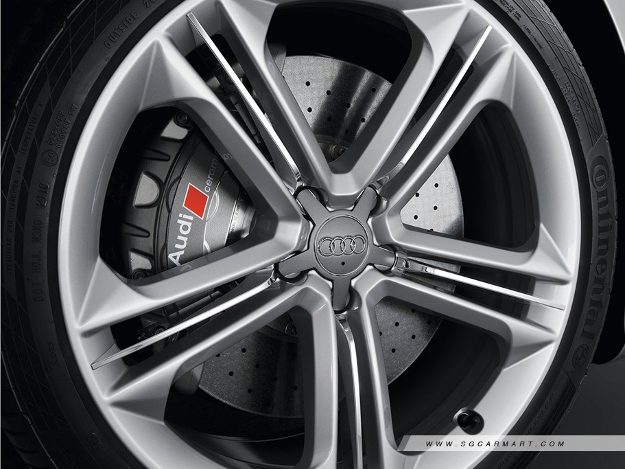 https://i.i-sgcm.com/new_cars/cars/11209/11209_g12