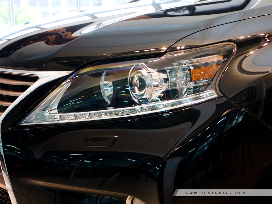 https://i.i-sgcm.com/new_cars/cars/11212/11212_g4