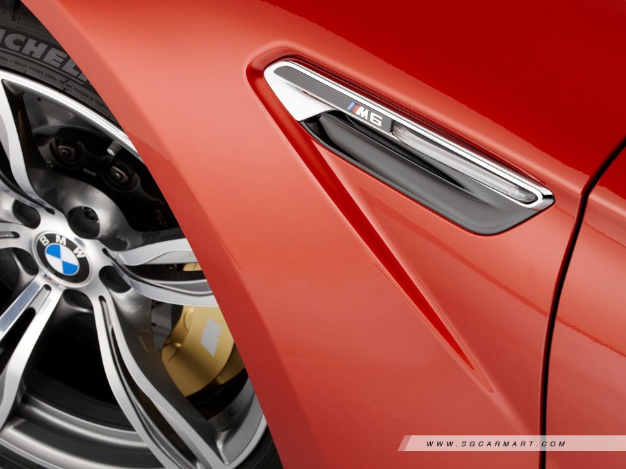 https://i.i-sgcm.com/new_cars/cars/11213/11213_g18