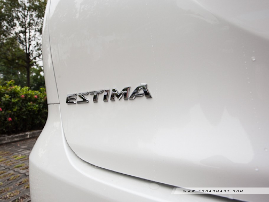 Toyota Estima 11