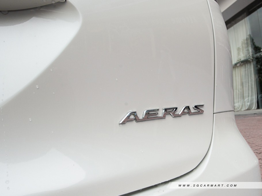 Toyota Estima 12