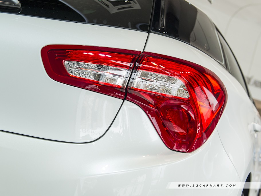 https://i.i-sgcm.com/new_cars/cars/11219/11219_g10