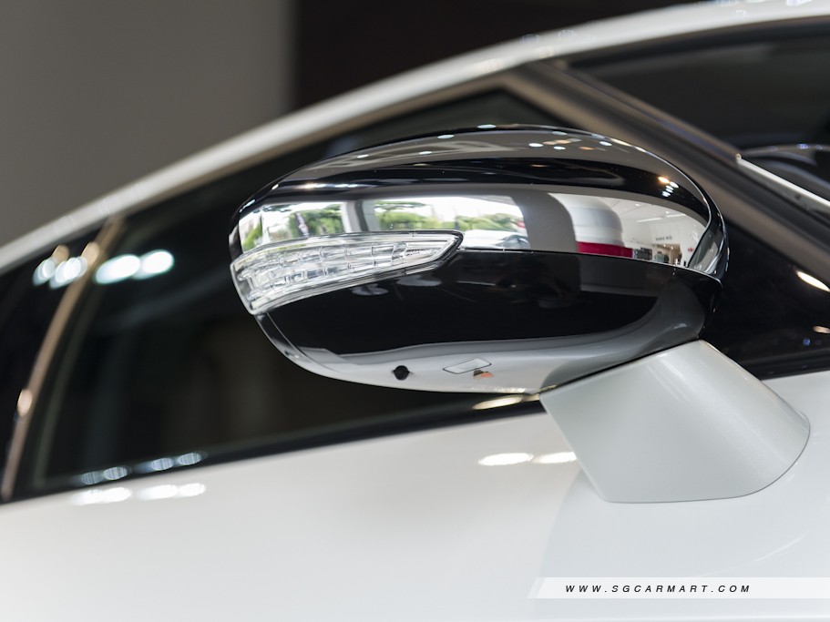 https://i.i-sgcm.com/new_cars/cars/11219/11219_g12