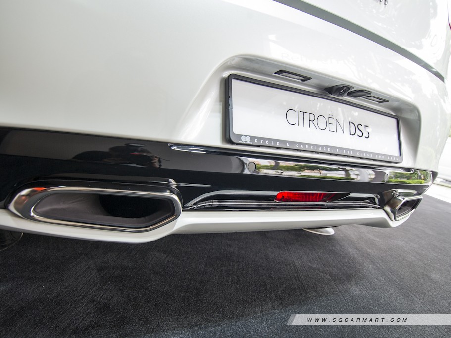 https://i.i-sgcm.com/new_cars/cars/11219/11219_g14