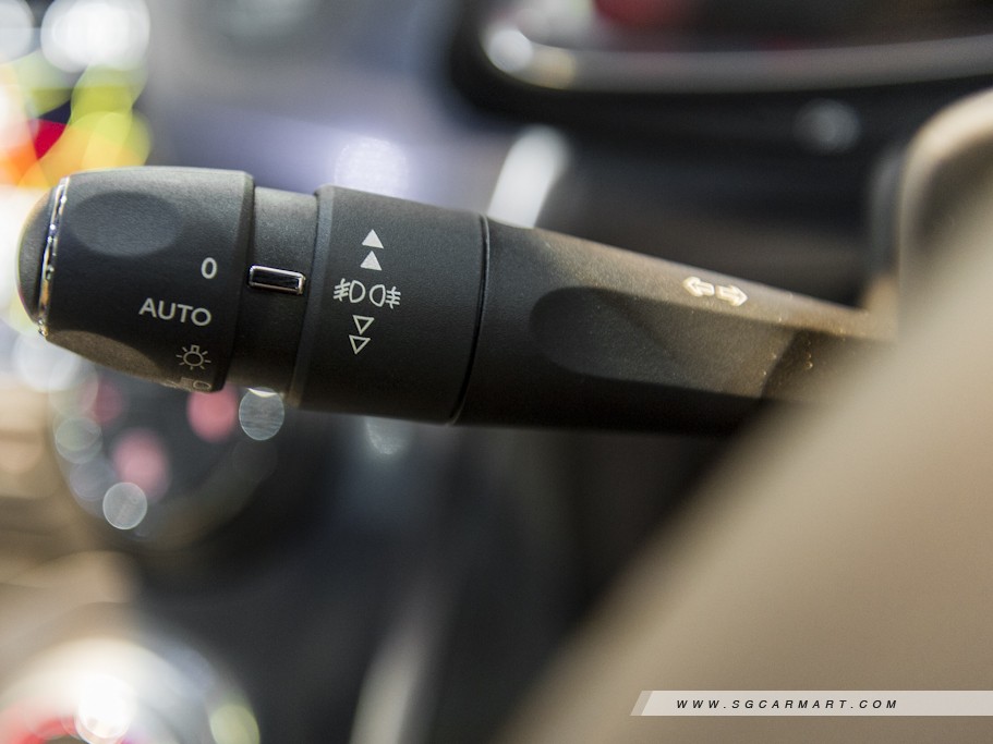 https://i.i-sgcm.com/new_cars/cars/11219/11219_g24
