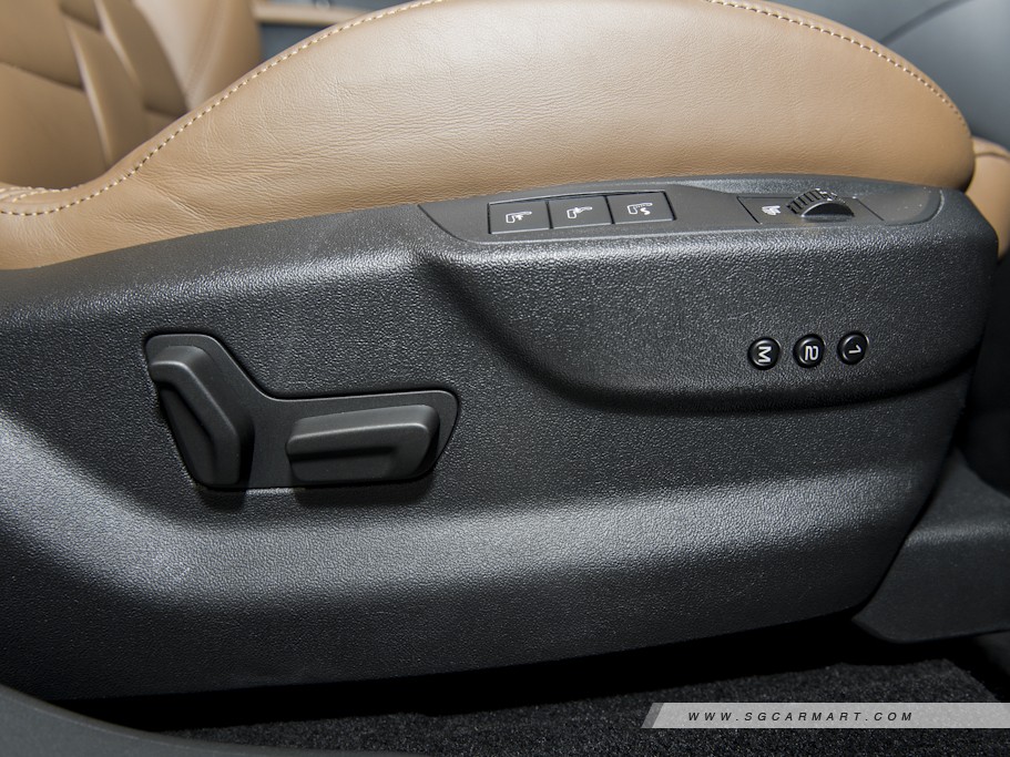 https://i.i-sgcm.com/new_cars/cars/11219/11219_g39