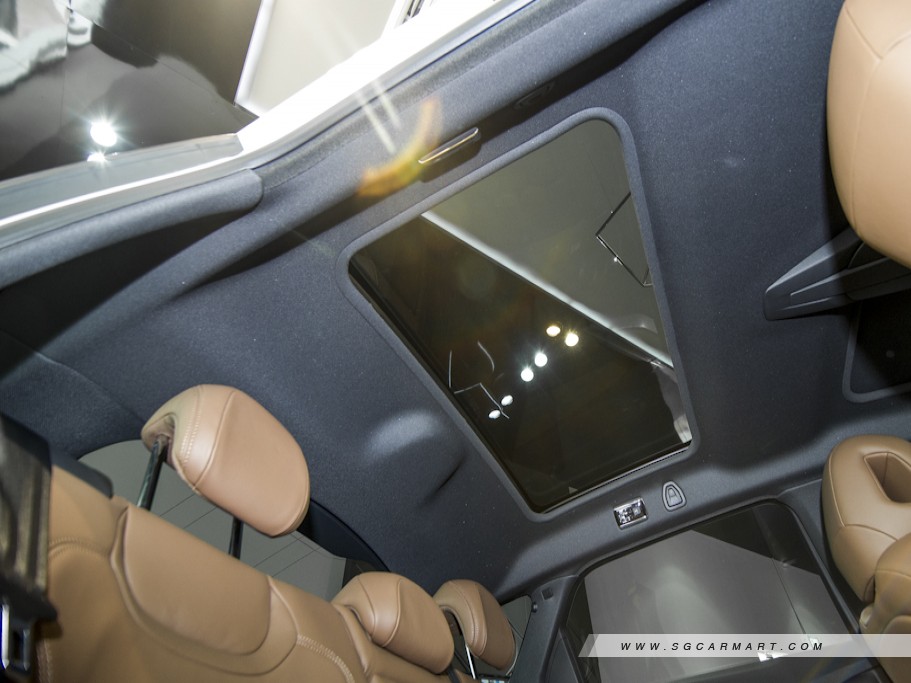 https://i.i-sgcm.com/new_cars/cars/11219/11219_g40