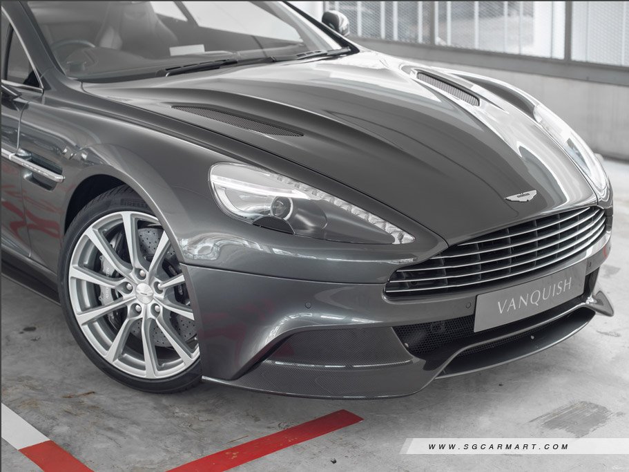 https://i.i-sgcm.com/new_cars/cars/11220/11220_g19