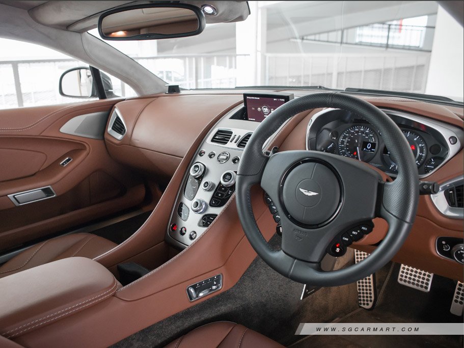 https://i.i-sgcm.com/new_cars/cars/11220/11220_g24