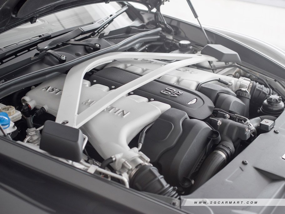 https://i.i-sgcm.com/new_cars/cars/11220/11220_g34