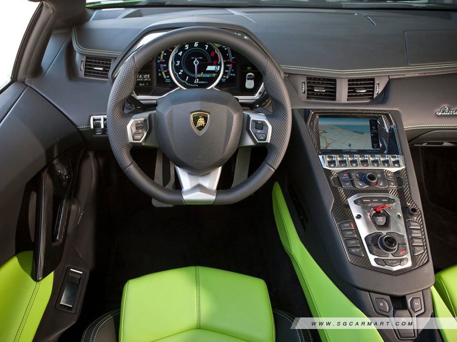 https://i.i-sgcm.com/new_cars/cars/11230/11230_g11