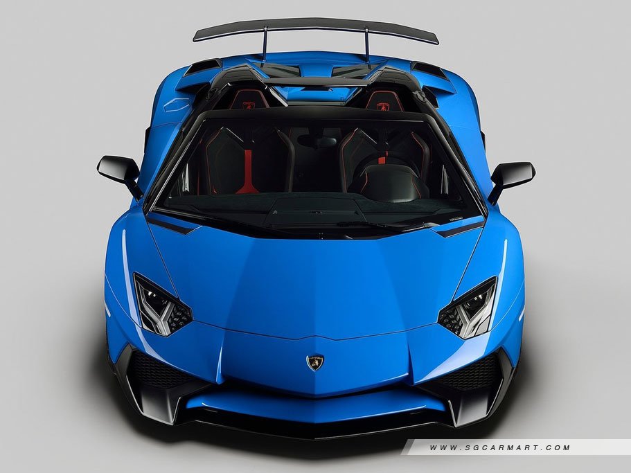 https://i.i-sgcm.com/new_cars/cars/11230/11230_g21