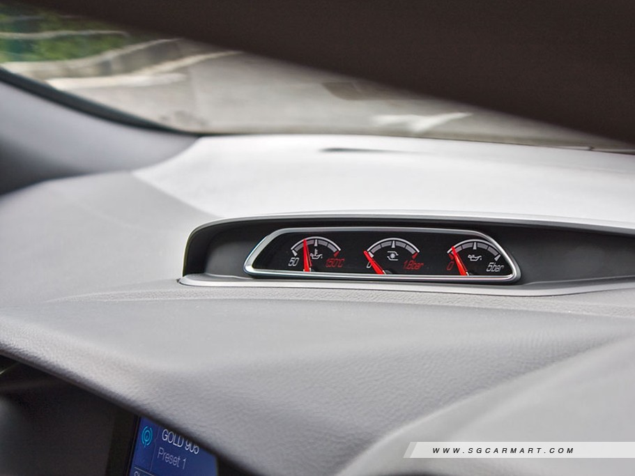 https://i.i-sgcm.com/new_cars/cars/11233/11233_g23