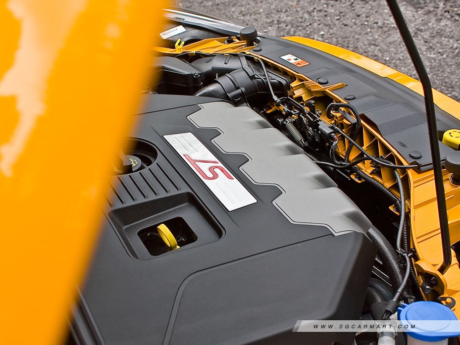 https://i.i-sgcm.com/new_cars/cars/11233/11233_g28