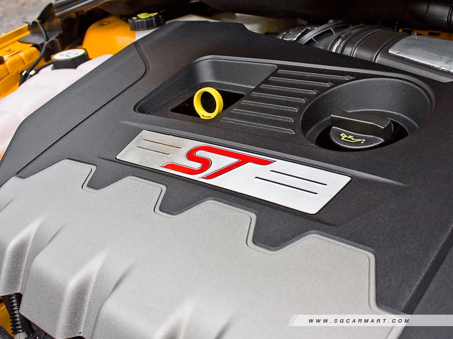 https://i.i-sgcm.com/new_cars/cars/11233/11233_g29