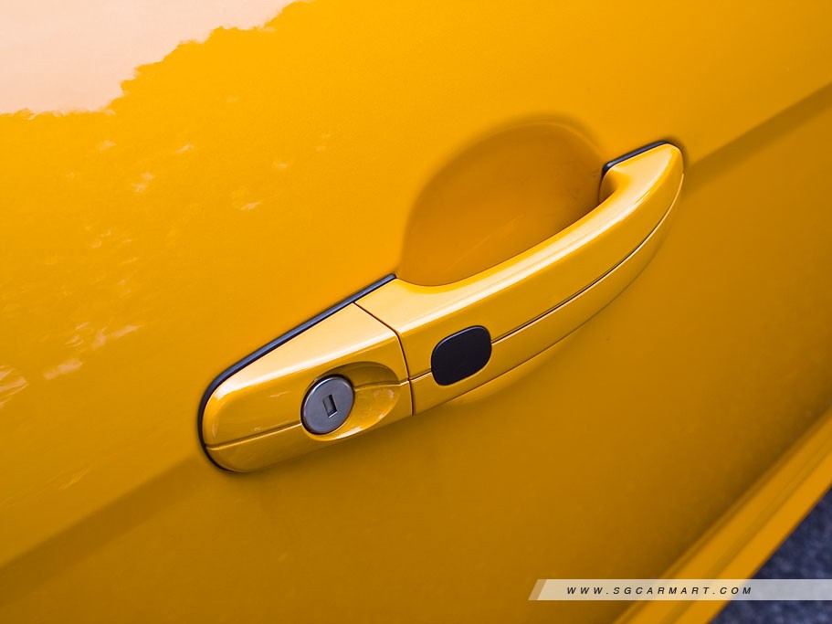 https://i.i-sgcm.com/new_cars/cars/11233/11233_g9