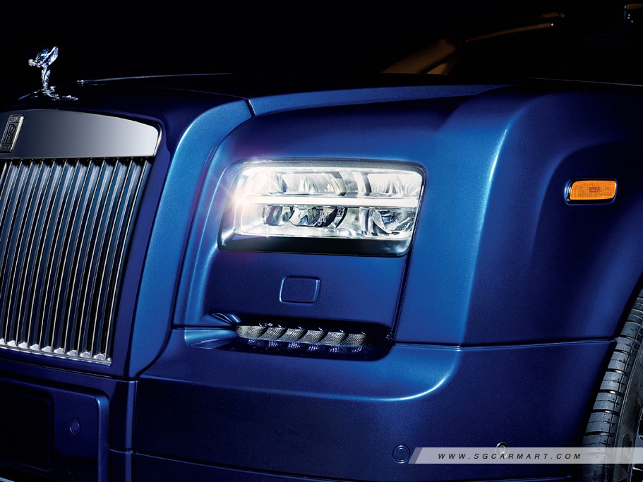 https://i.i-sgcm.com/new_cars/cars/11240/11240_g11