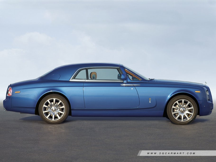 https://i.i-sgcm.com/new_cars/cars/11240/11240_g5