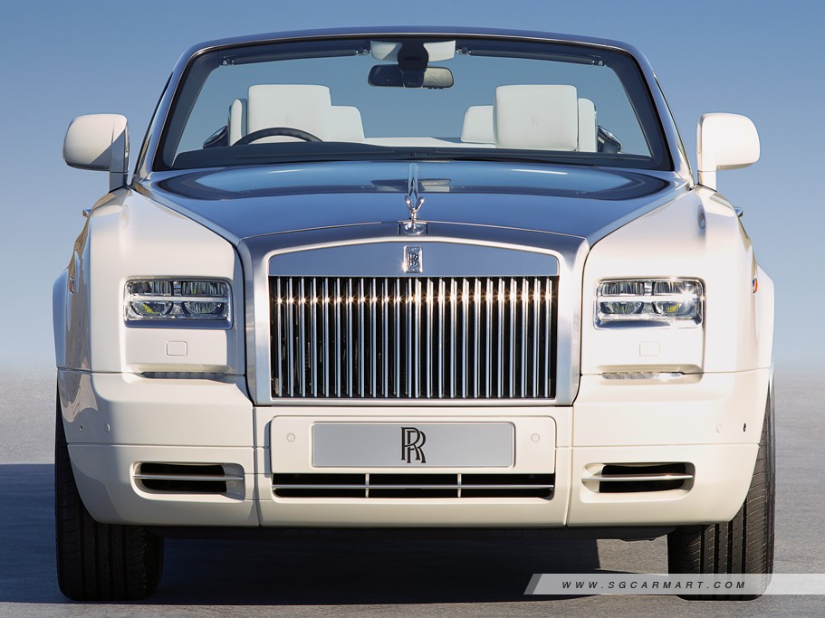 https://i.i-sgcm.com/new_cars/cars/11241/11241_g3