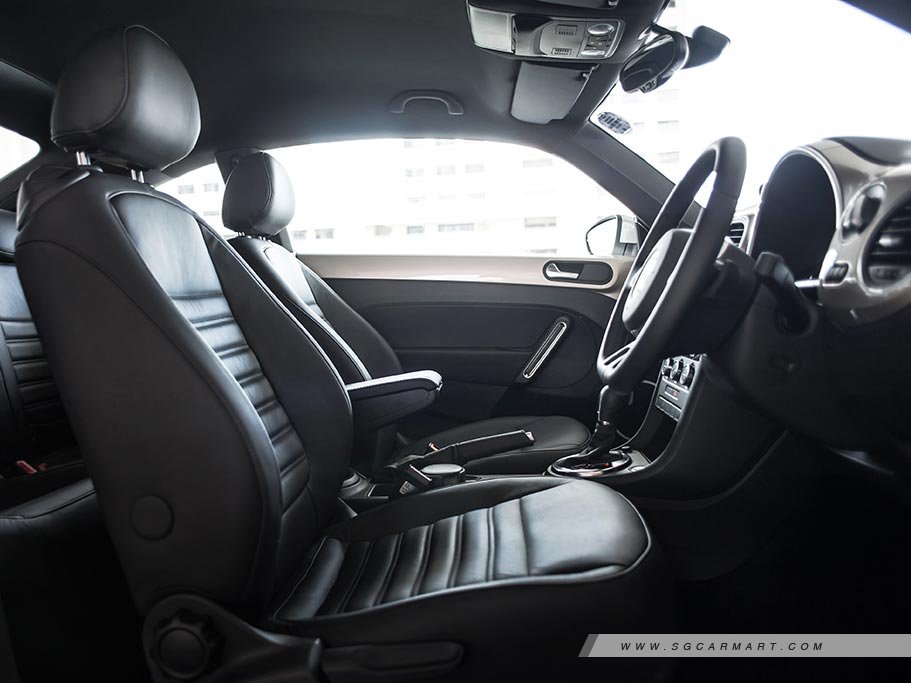 https://i.i-sgcm.com/new_cars/cars/11242/11242_g11