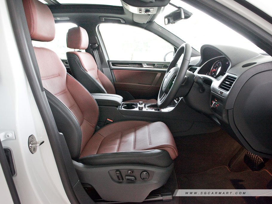 https://i.i-sgcm.com/new_cars/cars/11252/11252_g11