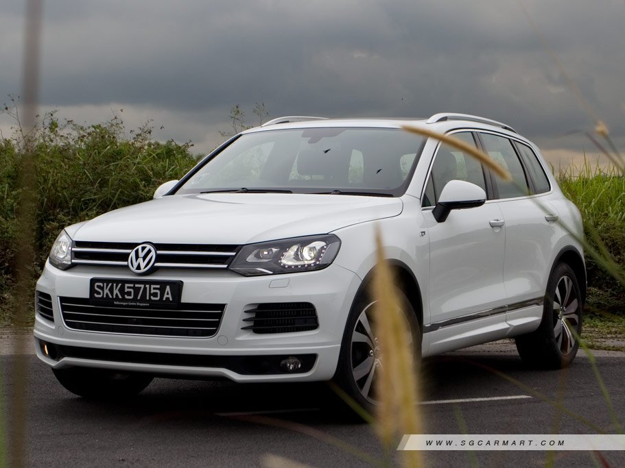 https://i.i-sgcm.com/new_cars/cars/11252/11252_g1