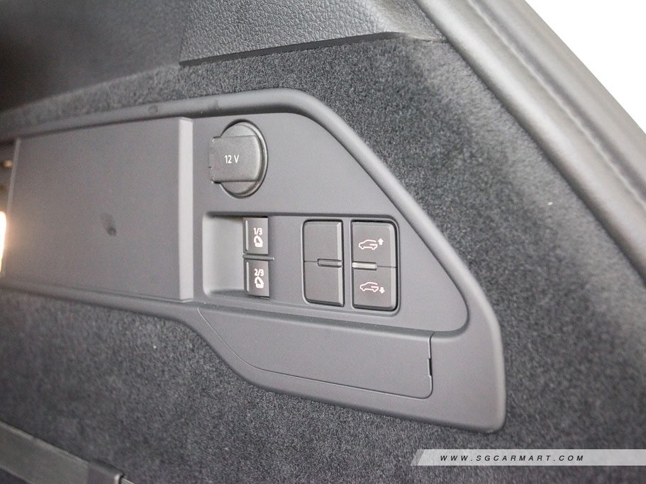 https://i.i-sgcm.com/new_cars/cars/11252/11252_g20