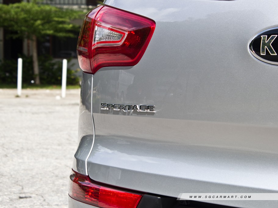 https://i.i-sgcm.com/new_cars/cars/11253/11253_g10