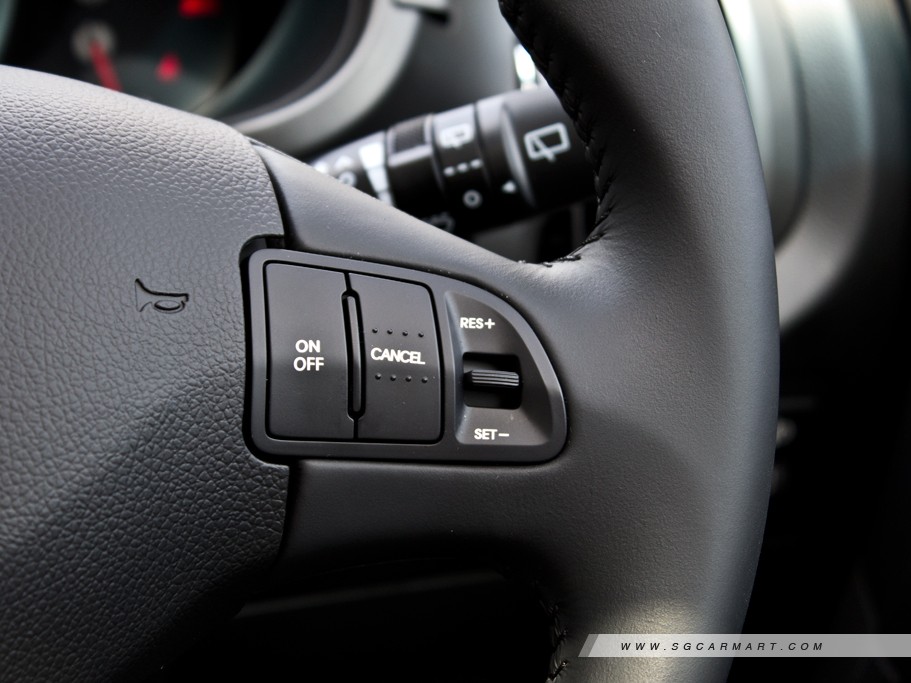 https://i.i-sgcm.com/new_cars/cars/11253/11253_g19