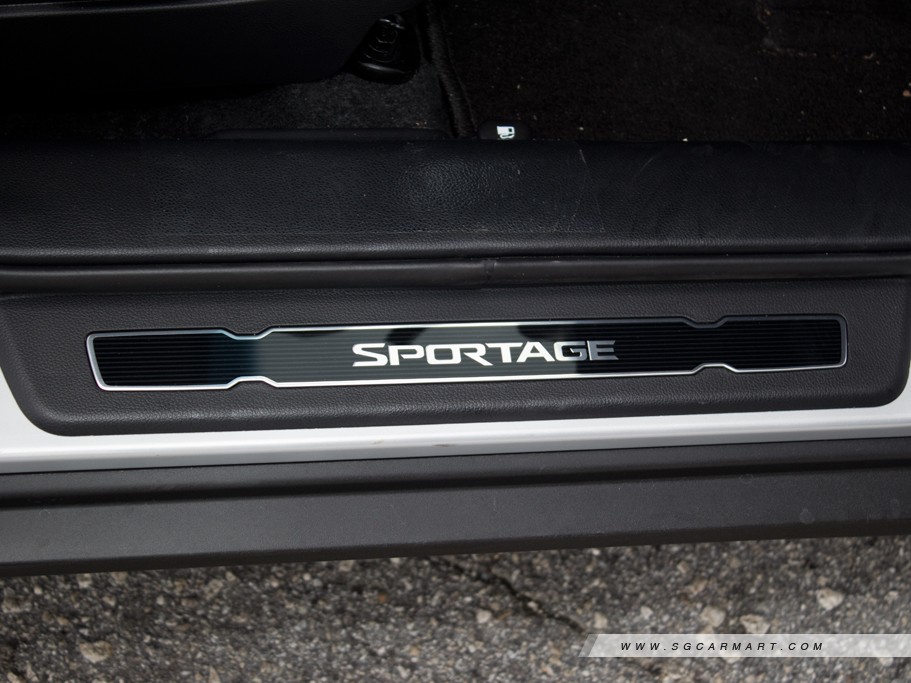 https://i.i-sgcm.com/new_cars/cars/11253/11253_g29