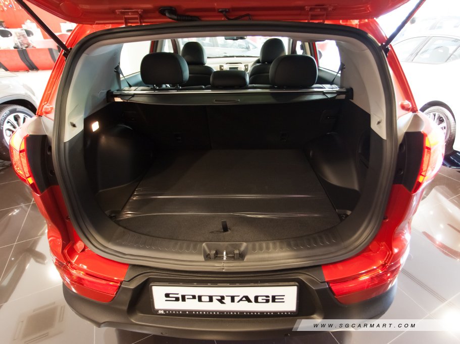 https://i.i-sgcm.com/new_cars/cars/11253/11253_g44