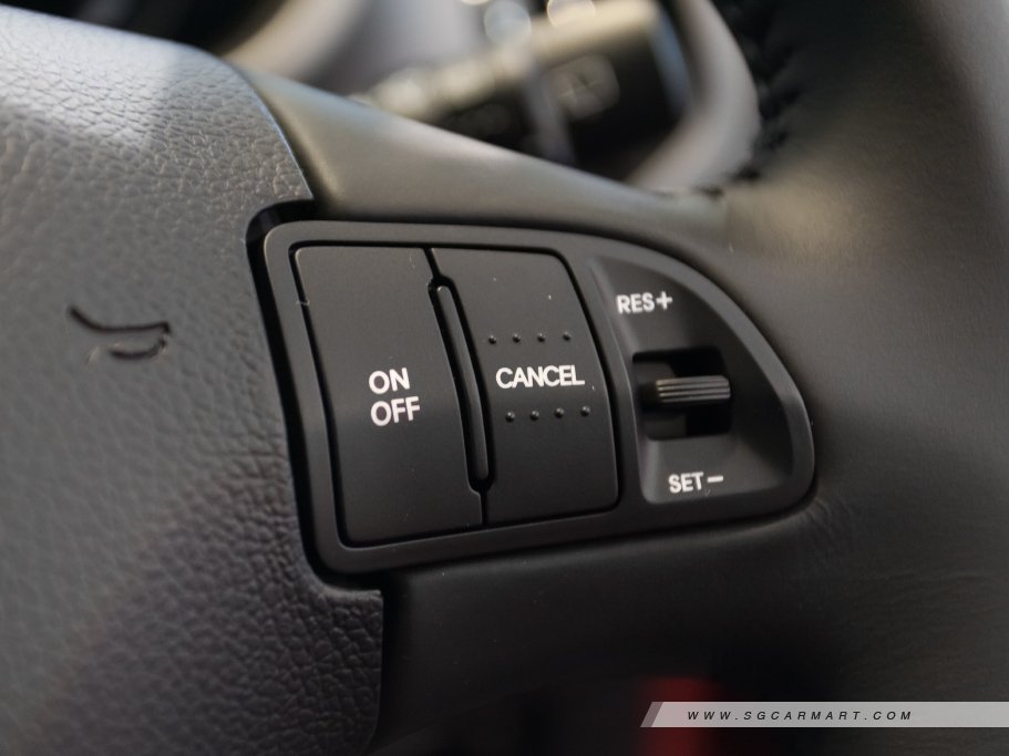 https://i.i-sgcm.com/new_cars/cars/11253/11253_g51