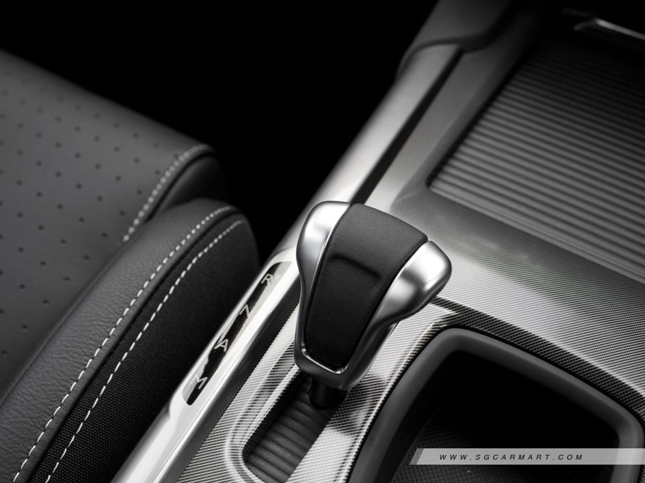 https://i.i-sgcm.com/new_cars/cars/11264/11264_g19